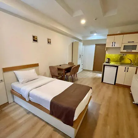 Hotel Taksim Pera Newaz 3*